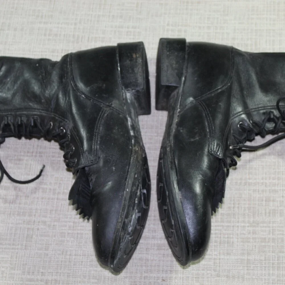 Ariat Black Lacer Kiltie Boots Style 32501 Size: 10.5D